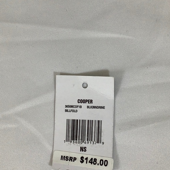 NWT Michael Kors Cooper Billfold Wallet - Picture 3 of 3